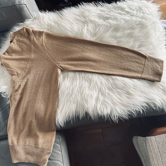 Dana Buchman metallic gold sweater - Picture 6 of 7